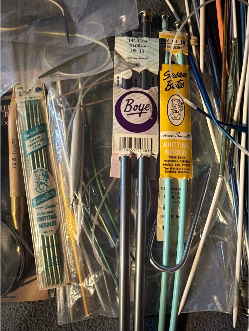 Huge Vintage Knitting Needles Lot Various Colors And Sizes - Picture 6 of 7